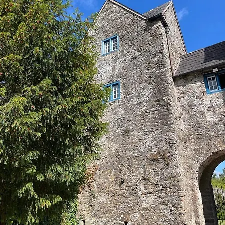 Lismore Cottage Lismore